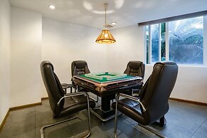 Crowne Plaza Resort Sanya Bay by IHG