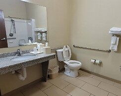 Comfort Inn & Suites Marion I-57