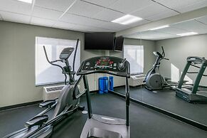 Comfort Inn & Suites Marion I-57