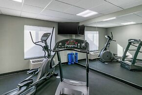 Comfort Inn & Suites Marion I-57