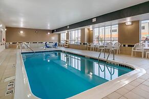Comfort Inn & Suites Marion I-57