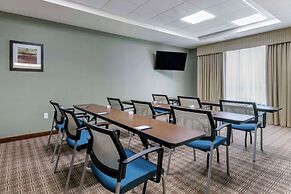 Comfort Inn & Suites Marion I-57