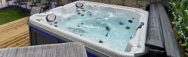 The Jubilee Hotel East- with Spa Facilities