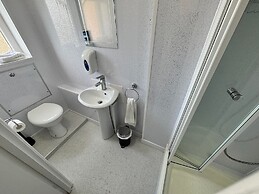 The Jubilee Hotel East- with Spa Facilities