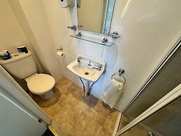 The Jubilee Hotel East- with Spa Facilities