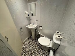 The Jubilee Hotel East- with Spa Facilities