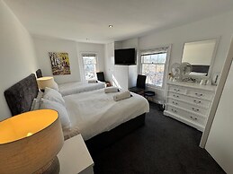 The Jubilee Hotel East- with Spa Facilities