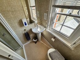 The Jubilee Hotel East- with Spa Facilities