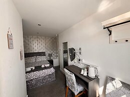 The Jubilee Hotel East- with Spa Facilities