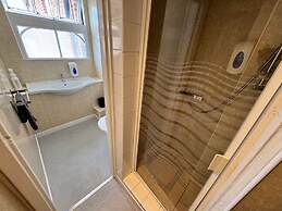 The Jubilee Hotel East- with Spa Facilities