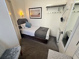 The Jubilee Hotel East- with Spa Facilities