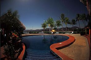 Flamingo Marina Resort