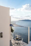 Porto Fira Suites