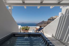 Porto Fira Suites