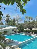 Hotel Cocomar Beachfront Hotel
