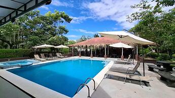 Hotel Cocomar Beachfront Hotel