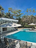 Hotel Cocomar Beachfront Hotel