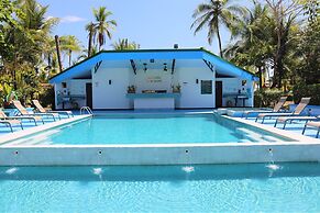 Hotel Cocomar Beachfront Hotel