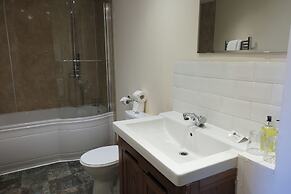 The Glen Mhor Apartments