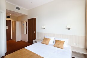 SkyPoint Sheremetyevo Hotel