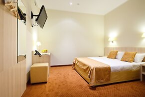 SkyPoint Sheremetyevo Hotel
