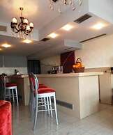 Arcadia Suites and Spa