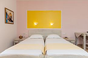 Annita's Village Hotel