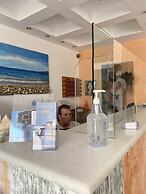 Annita's Village Hotel