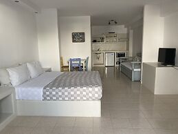 Annita's Village Hotel