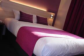 Brit Hotel Vannes-Theix