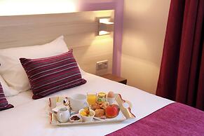 Brit Hotel Vannes-Theix