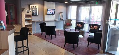Brit Hotel Vannes-Theix