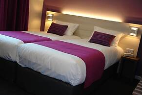 Brit Hotel Vannes-Theix
