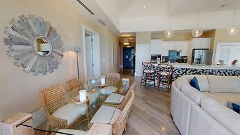 Caribbean Club Luxury Condo Hotel