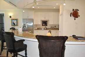 Caribbean Club Luxury Condo Hotel