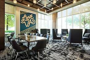 Archer Hotel Falls Church