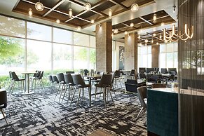 Archer Hotel Falls Church