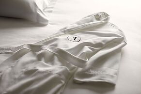 Archer Hotel Falls Church