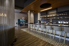 Archer Hotel Falls Church