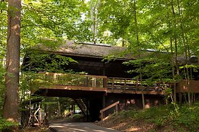 The Inn At Honey Run