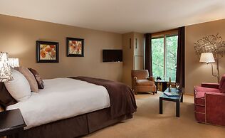 The Inn At Honey Run