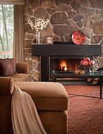 The Inn At Honey Run