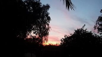 Kaleidoscope Inn & Gardens