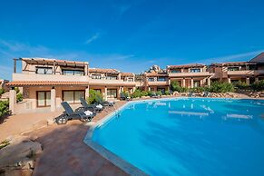 Gravina Resort & Apartments