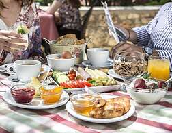 Vassilis Guest House