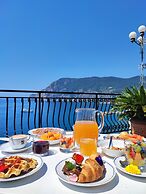 Hotel Porto Roca
