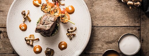 Navutu Dreams Resort & Wellness Retreat