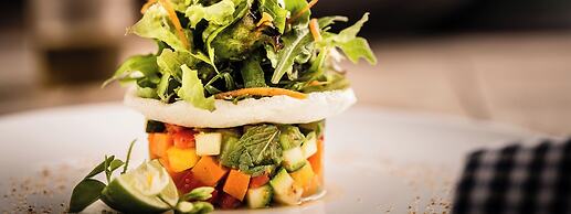 Navutu Dreams Resort & Wellness Retreat