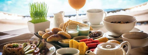 Navutu Dreams Resort & Wellness Retreat