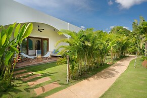 Navutu Dreams Resort & Wellness Retreat